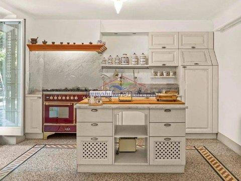 Casa indipendente in Via della Cernaia, 35, Statuto - Vittoria, Firenze