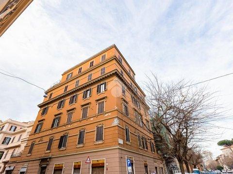 Trilocale in Via Germano Sommeiller, s.n.c, San Giovanni, Roma