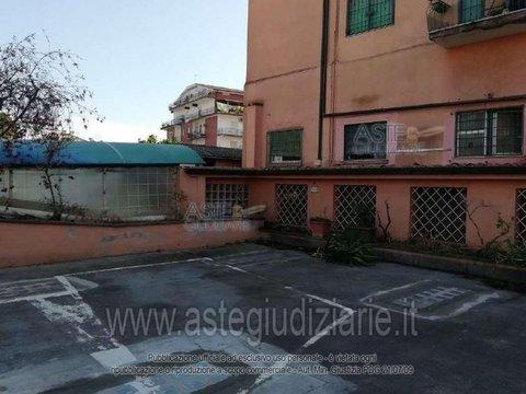Appartamento in Via dell'Osteria del Finocchio, 24, Borghesiana - Finocchio, Roma