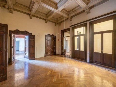 Bilocale in Strada Maggiore, Centro Storico, Bologna