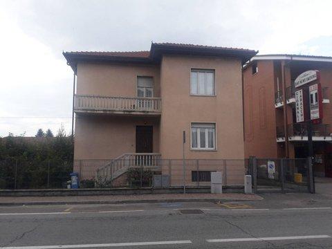 Trilocale in Strada Genova, 162, Testona - San Michele, Moncalieri
