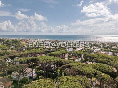 Villa in Via Maiori s.n.c, Fregene, Fiumicino