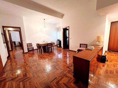 Trilocale in Piazzale Paolo Gorini, 16, Città Studi, Milano