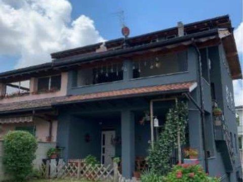 Appartamento in Via Ruggero Leoncavallo, 10, Canegrate