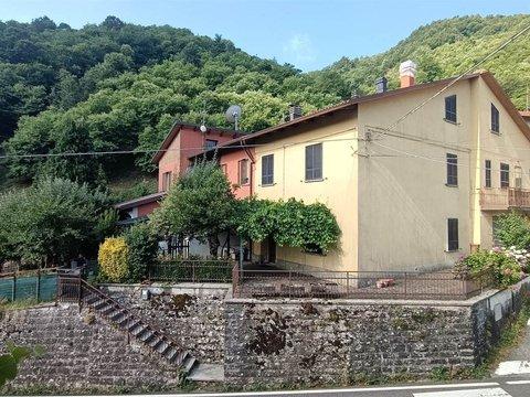 Casa indipendente in via Roncobilaccio, 94, Castiglione dei Pepoli