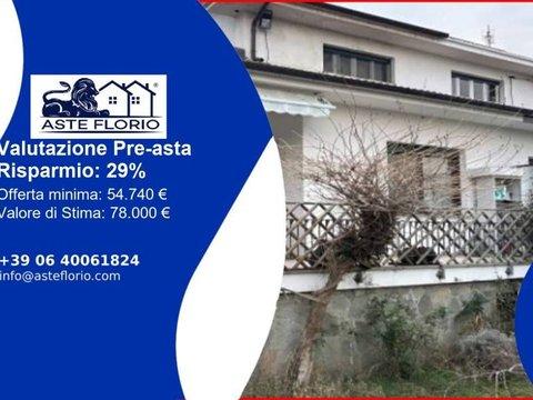 Bilocale in Via Saluzzo, 47, Cavour