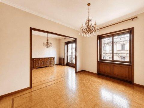 Appartamento in Viale Tunisia, 32, Centrale, Milano
