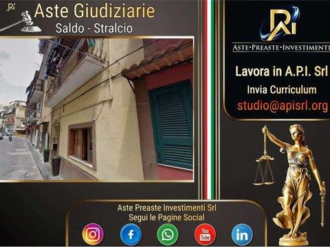 Quadrilocale in Via Fontanelle, 138, Materdei, Napoli