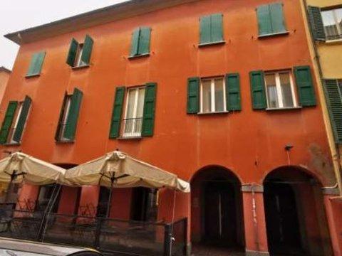 Trilocale in via del Pratello, Malpighi, Bologna