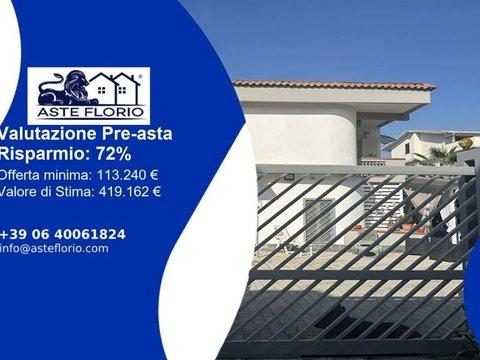 Villetta a schiera in Via Vicinale Massariola, 67 a, Licola Paese, Giugliano in Campania