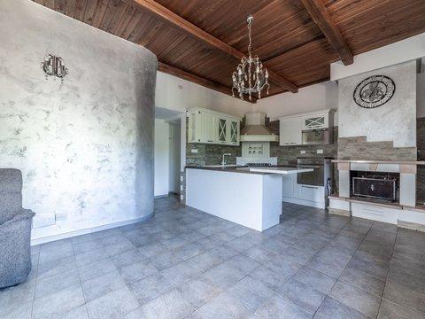 Trilocale in Via Monte San Giovanni, 56, Colleverde, Guidonia Montecelio