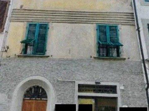 Quadrilocale in Via Santi Saccenti, 55, Centro, Cerreto Guidi