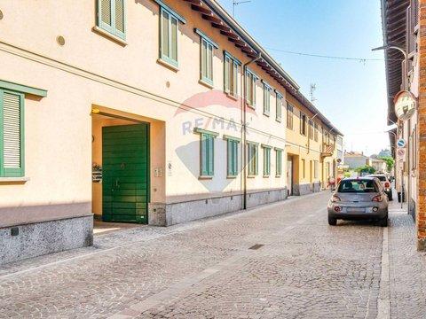 Bilocale in Via Fredda, 3, Turbigo