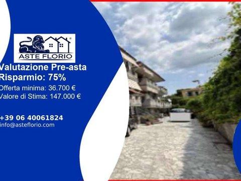 Trilocale in via Luigi Palmieri, 30, Ercolano