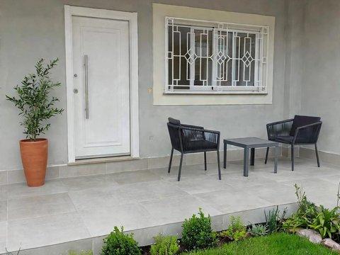 Villetta a schiera in Via Donatello, 6 a, Zona Lavinio, Anzio