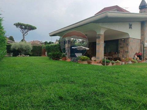 Villa in Via Tevere, 66, Tor San Lorenzo - Nuova California, Ardea