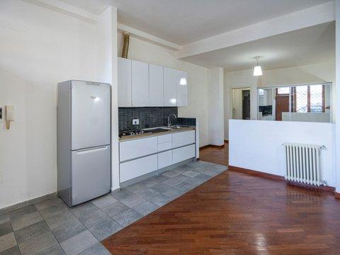 Monolocale in via Reginaldo Giuliani, 61, Rifredi - Careggi, Firenze