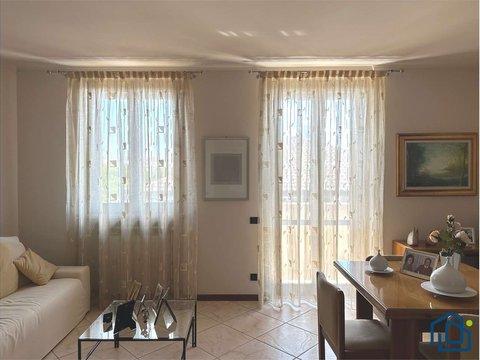 Trilocale in Via Giovanni Pascoli, 2, Castano Primo