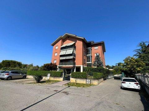 Quadrilocale in Strada Carpice, 26, Vallere - Mercato - Santa Maria, Moncalieri