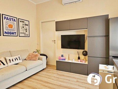 Bilocale in Via Santa Rita da Cascia, Famagosta, Milano