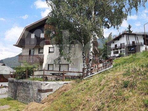 Trilocale in Via Clotes, 34, Sauze d'Oulx