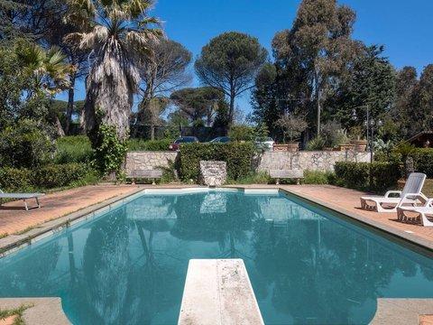 Villa in Via dell'Ara delle Rose, Labaro - Prima Porta, Roma