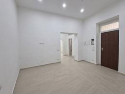 Bilocale in Via Camillo Benso Cavour, 17, Centro Storico, Castellammare di Stabia