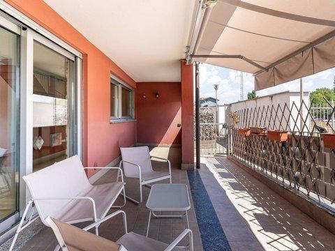 Trilocale in Via Giosuè Carducci, 35, Ginestrino - San Giuliano, Cologno Monzese