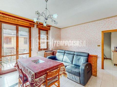 Appartamento su due piani in Via Pio la Torre, 3, Castello d'Argile