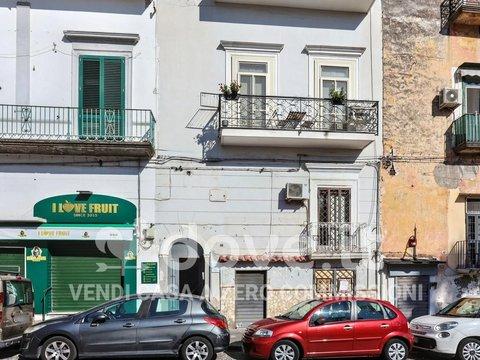 Bilocale in Piazza Ernesto Cesaro, 44, Torre Annunziata