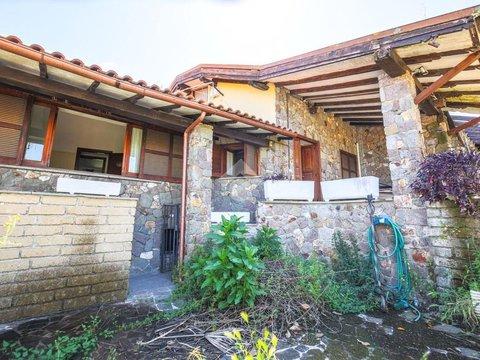 Villa in Via degli Oleandri, 9, Anguillara Sabazia