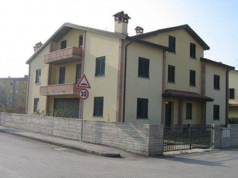 Villa in Via Don Giovanni Minzoni, 8, Molinella