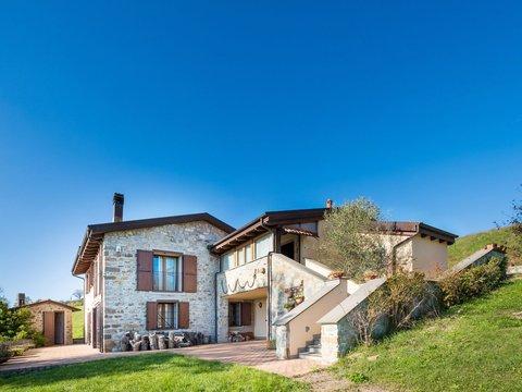 Villa in Via Ara dei Conti s.n.c, Savigno, Valsamoggia