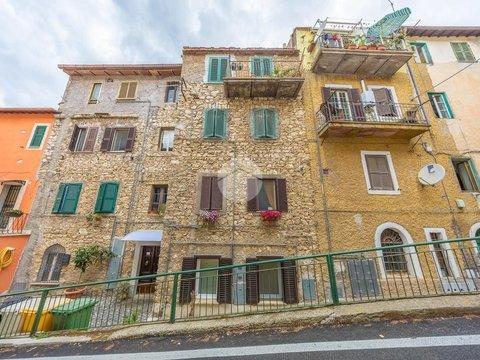 Trilocale a San Polo dei Cavalieri