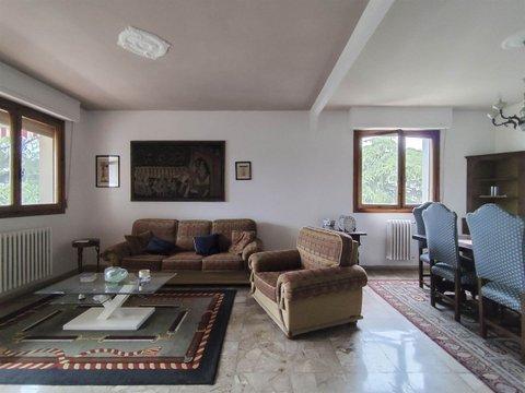Appartamento a Isolotto, Firenze