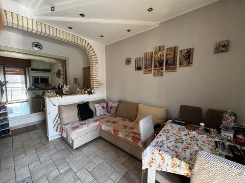Trilocale in Via Privata Raffaele Calzini, 4, Quarto Oggiaro, Milano