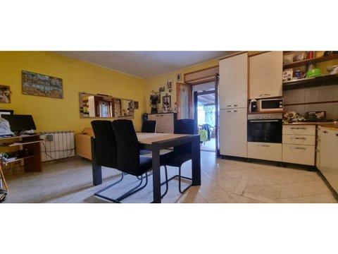 Trilocale in Via Sicilia s.n.c, Centro Regina - Marina di Ardea, Ardea