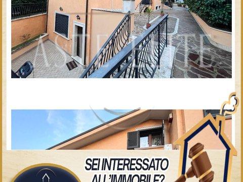 Appartamento in Via Casilina, 1944, Borghesiana - Finocchio, Roma