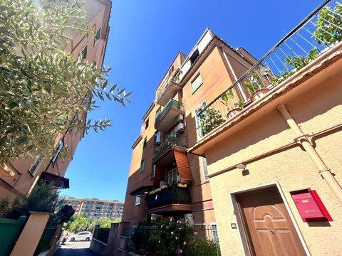 Bilocale in Via Casilina, Alessandrino, Roma