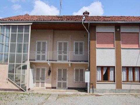 Casa indipendente in Via C. Casale, 64, Ivrea