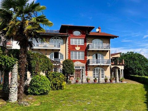 Villa in Via Tiburzio, 20, San Martino Canavese