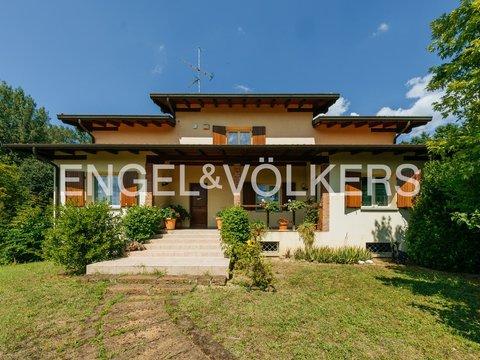 Villa in Via Stefanina Ortensi, s.n.c, Monte San Pietro