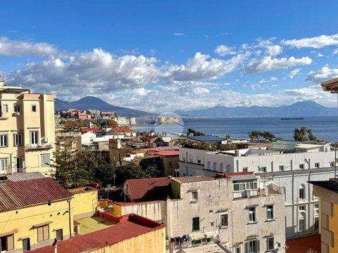 Appartamento in Via Privata Fiorentine a Chiaia, 11, Chiaia-Mergellina, Napoli
