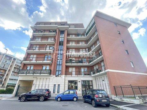 Bilocale in Via Lorenzo Ghiberti, 5, Madonna di Campagna, Torino