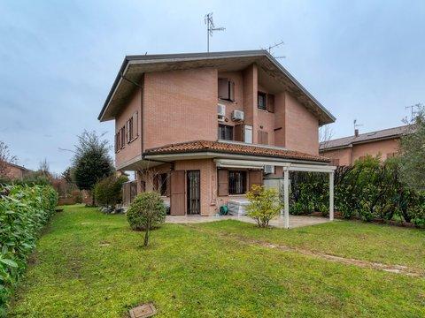 Villetta bifamiliare in via Poma Antonio, Idice, San Lazzaro di Savena