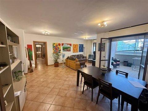 Appartamento in Via Cannucciari, Ponserico-Cretarossa, Nettuno