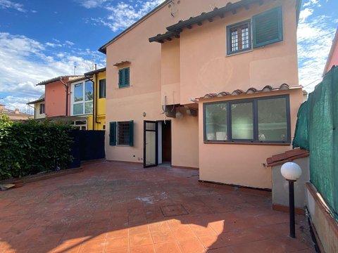 Casa indipendente a Via Pisana, Scandicci