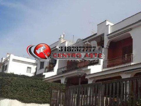 Villa in Via del Biancospino, Lido dei Pini, Anzio