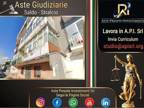 Trilocale in Via G. Matteotti, 34, Boscotrecase