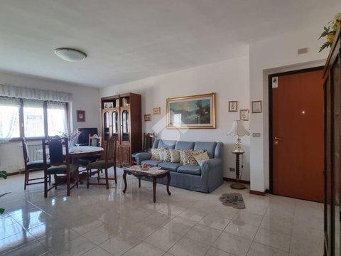 Quadrilocale in Via delle Mele, 112, Segni